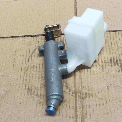 DZ97189230520 Clutch Master Cylinder1 DZ97189230520 Clutch Master Cylinder1