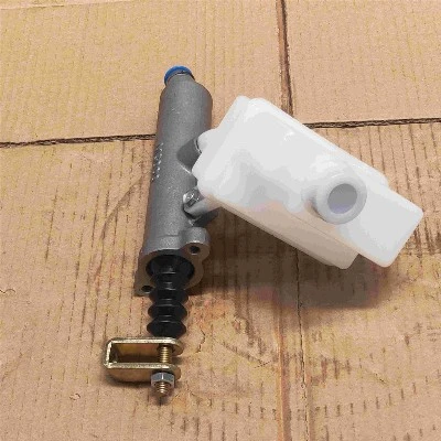 DZ97189230520 X3000 Clutch Master Cylinder DZ97189230520 X3000 Clutch Master Cylinder